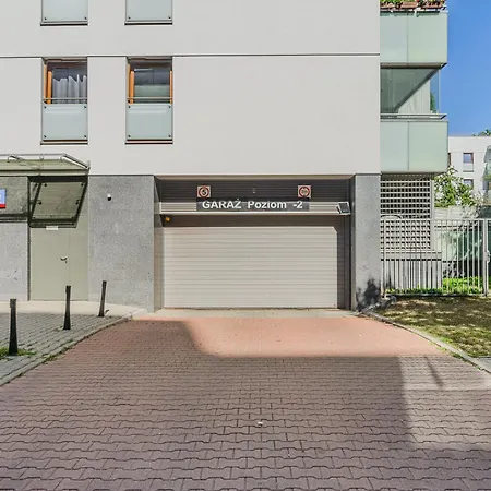 Apartment Ksiecia Janusza P&o