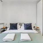 Apartamento Ksiecia Janusza P&o *